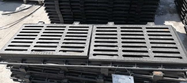 纳雍球墨铸铁连体双篦展示